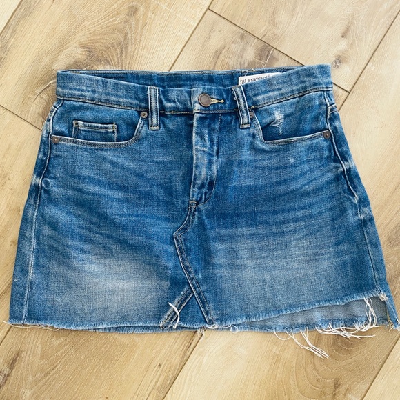 Blank NYC Unfaithful Distressed Vintage Denim Skirt 25 XS - Picture 2 of 7